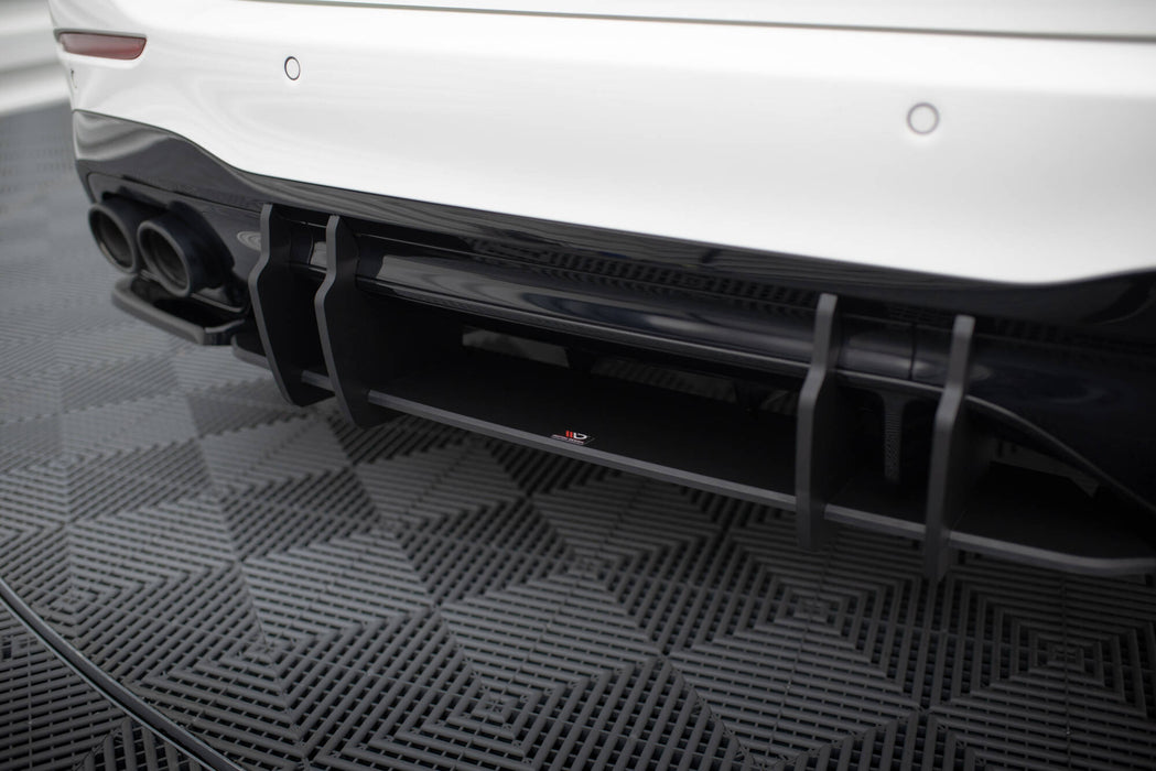 Maxton Design Street Pro Rear Diffuser Mercedes-AMG C 43 W206