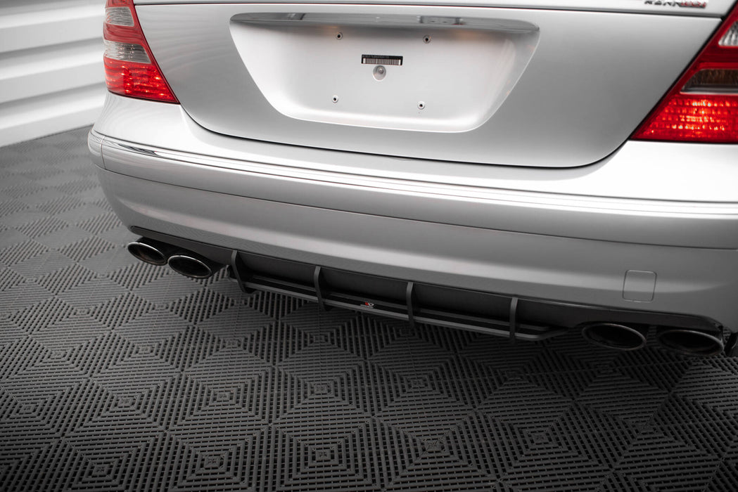Maxton Design Street Pro Rear Diffuser Mercedes-Benz E 55 AMG W211