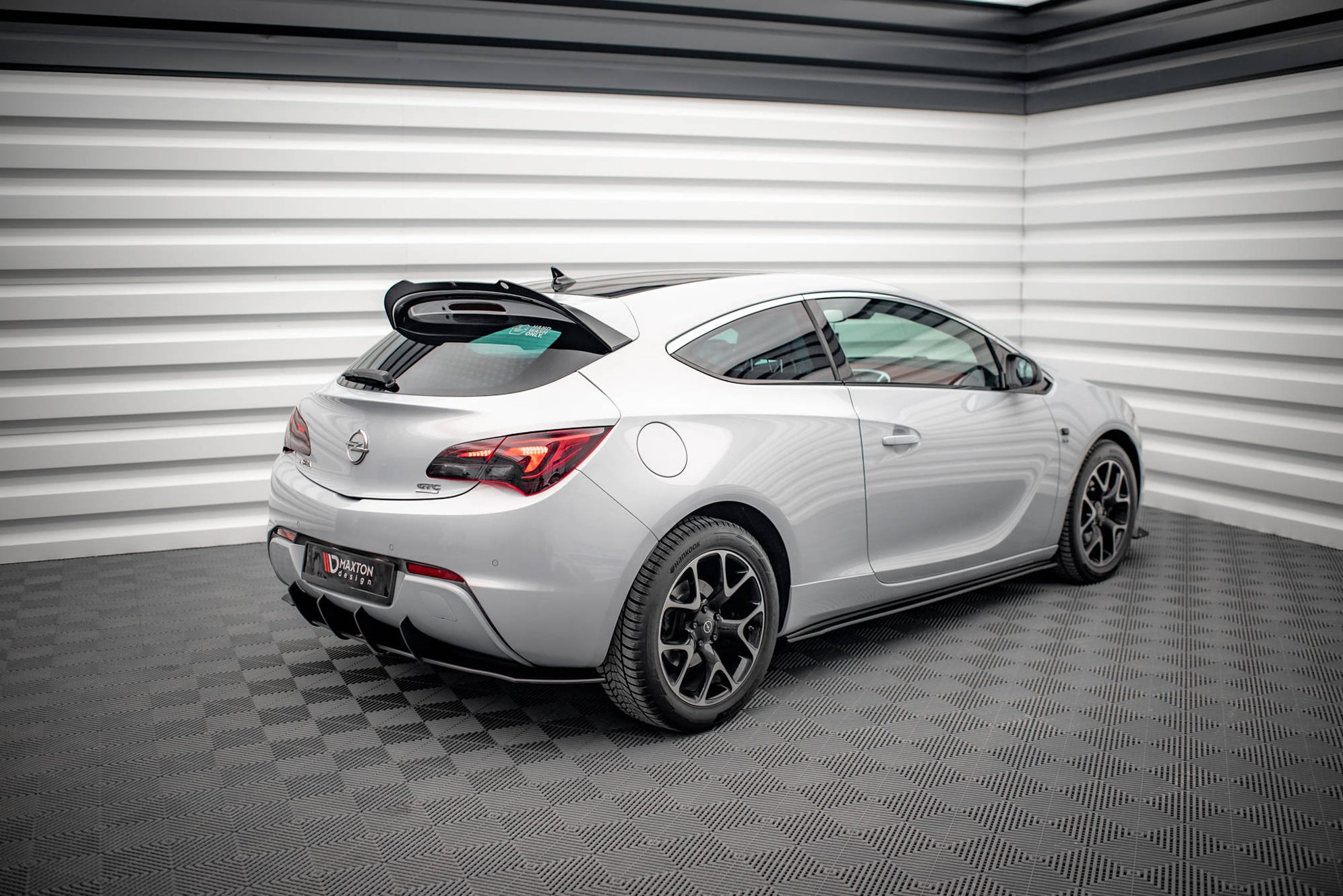 Maxton Design Street Pro Rear Diffuser Opel Astra GTC OPC-Line J ...