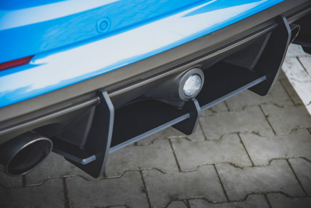 Maxton Design Street Pro Rear Diffuser V.1 Ford Focus RS Mk3
