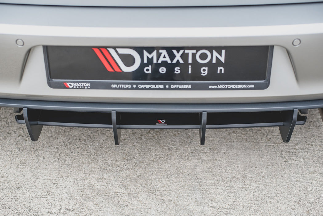 Maxton Design Street Pro Rear Diffuser V.1 VW Golf 7 GTI