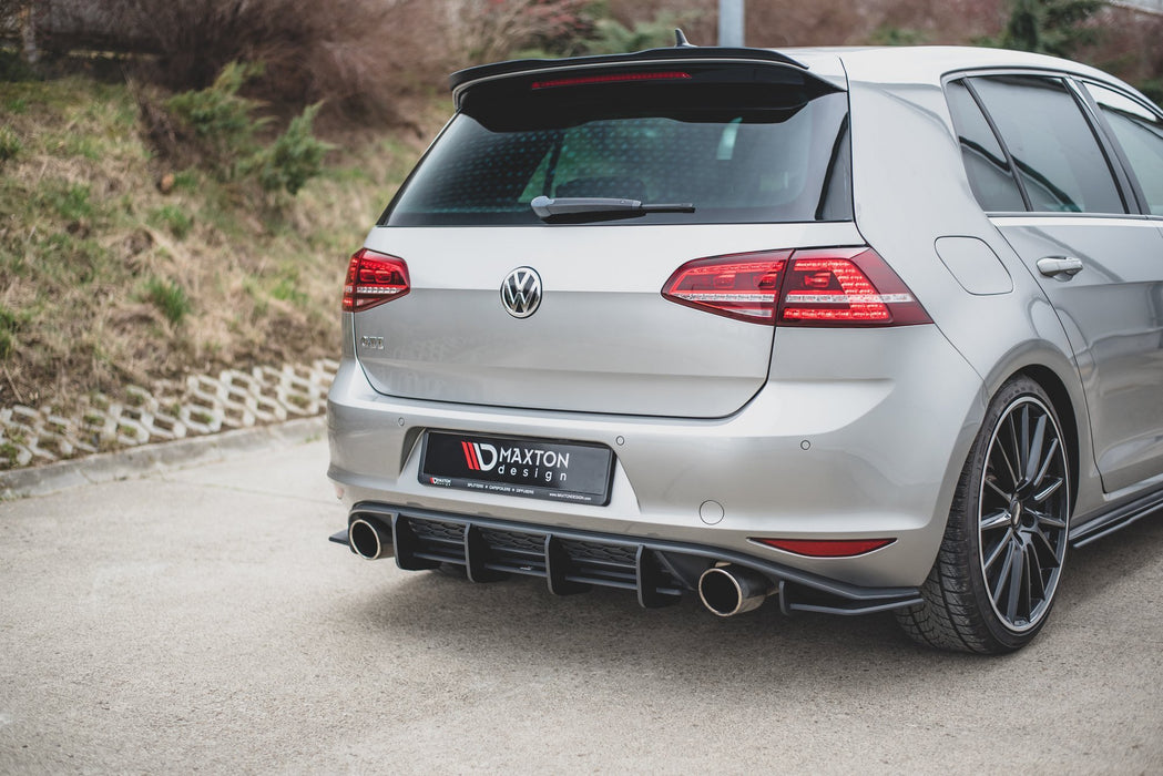 Maxton Design Street Pro Rear Diffuser V.1 VW Golf 7 GTI