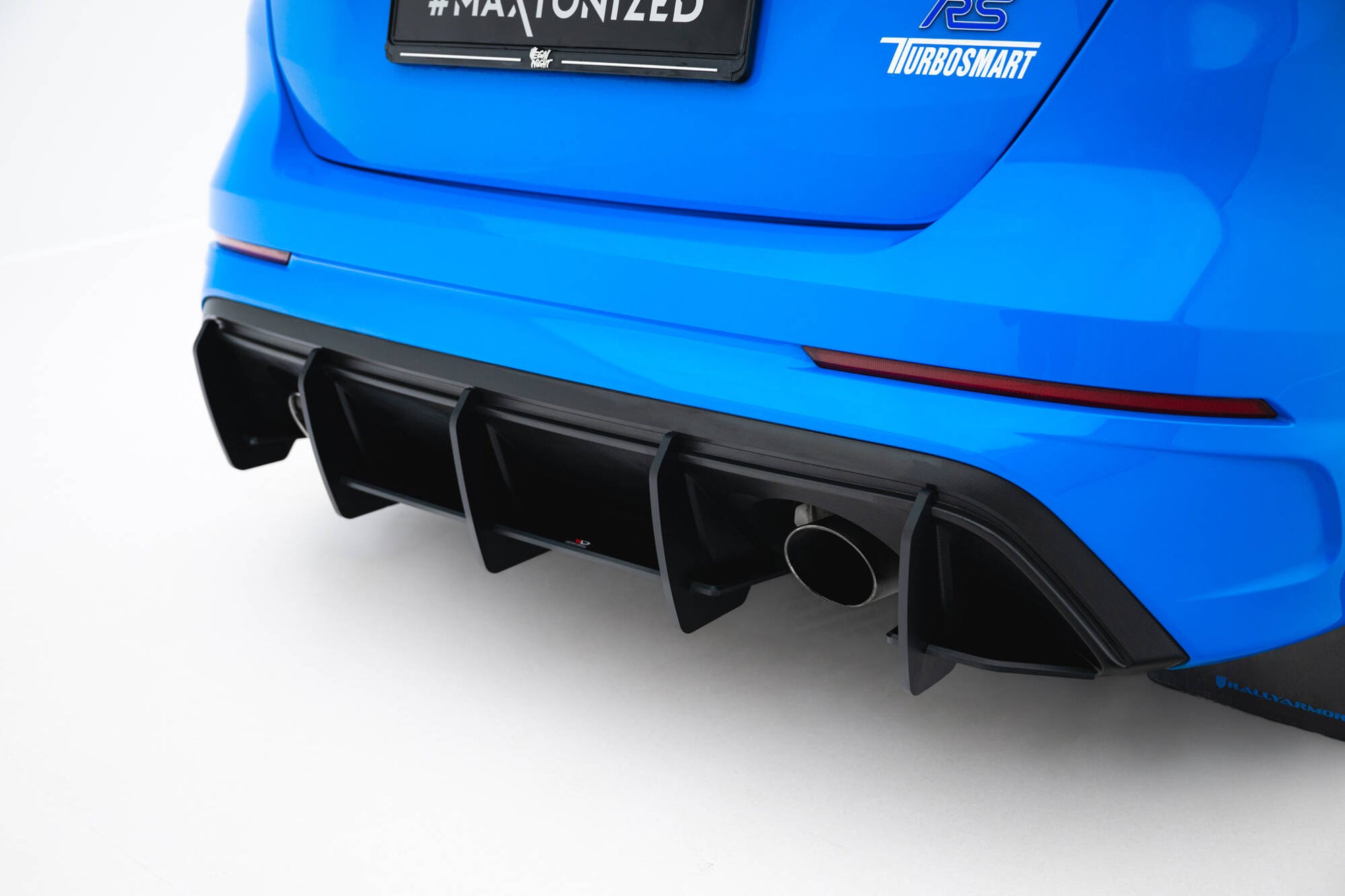 Maxton Design Street Pro Rear Diffuser V.2 Ford Focus RS Mk3 (US-Spec ...