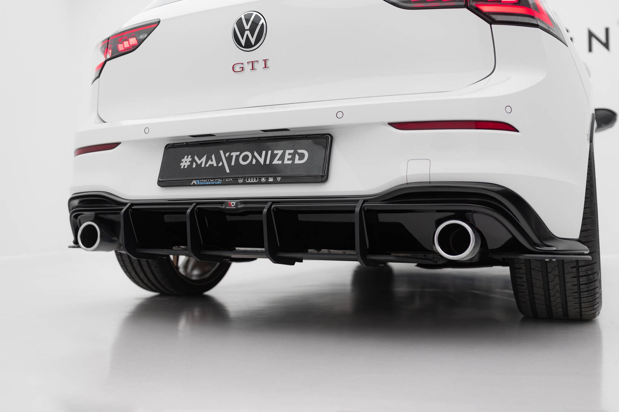 Maxton Design Street Pro Rear Diffuser V.4 Volkswagen Golf GTI Mk8 ...