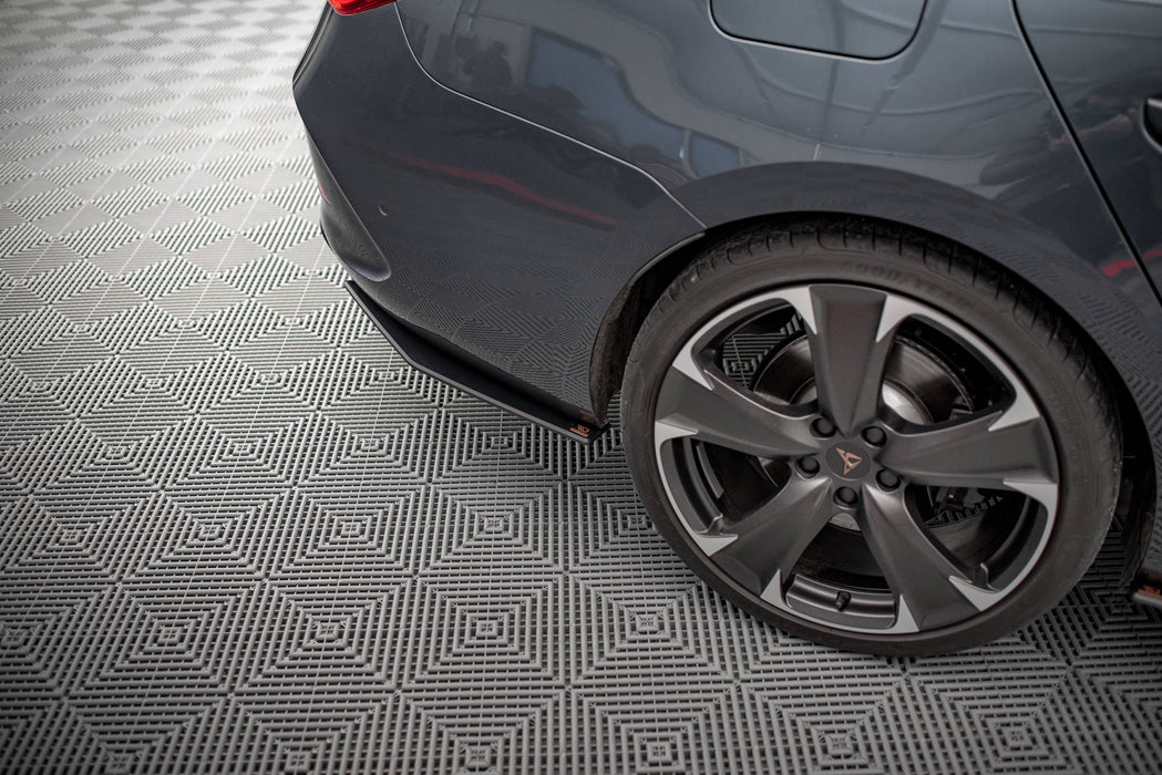 Maxton Design Street Pro Rear Side Splitters Cupra Leon ST Mk1