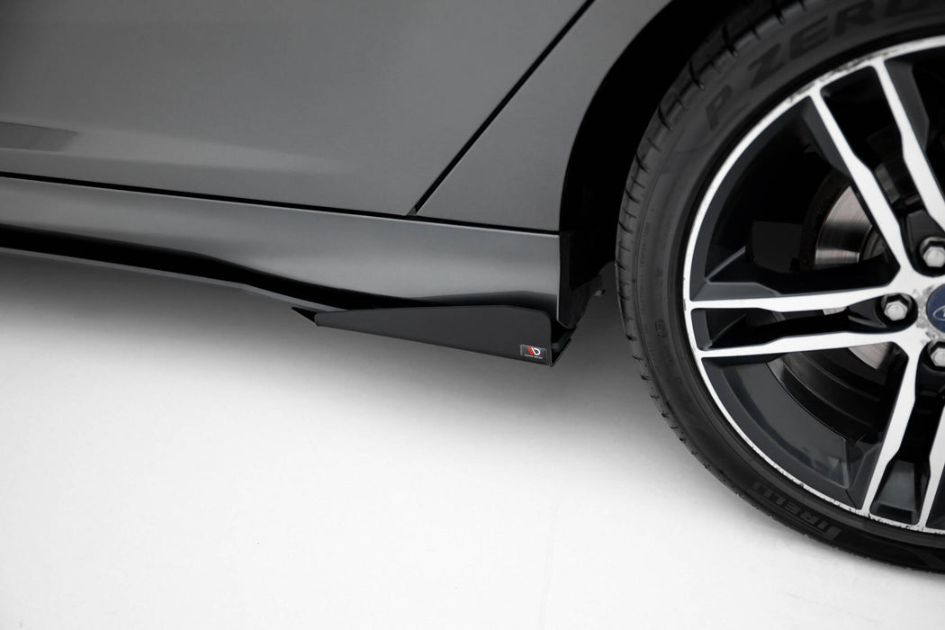 Maxton Design Street Pro Side Skirts Diffusers + Flaps Ford Focus ST Mk3 Facelift