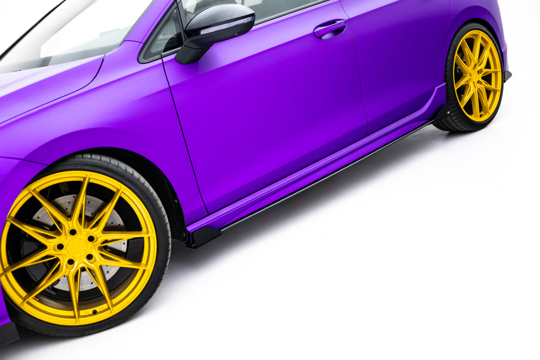 Maxton Design Street Pro Side Skirts Diffusers + Flaps Volkswagen Golf R Mk8 / Mk8 Facelift