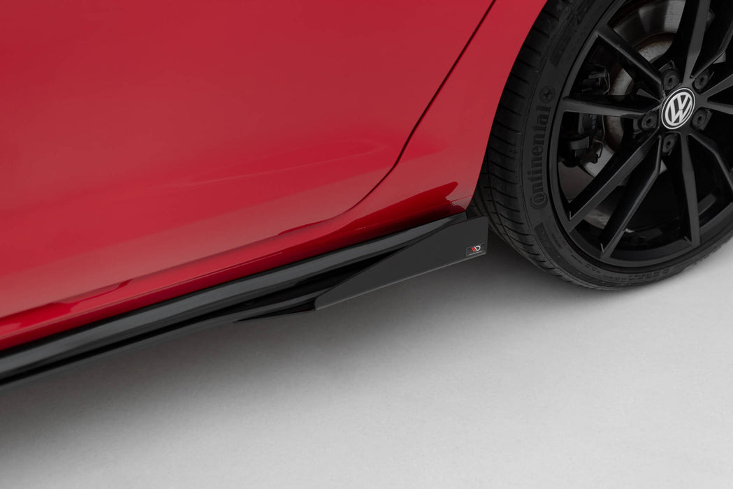 Maxton Design Street Pro Side Skirts Diffusers + Flaps Volkswagen Golf R / R-Line Mk7 Facelift