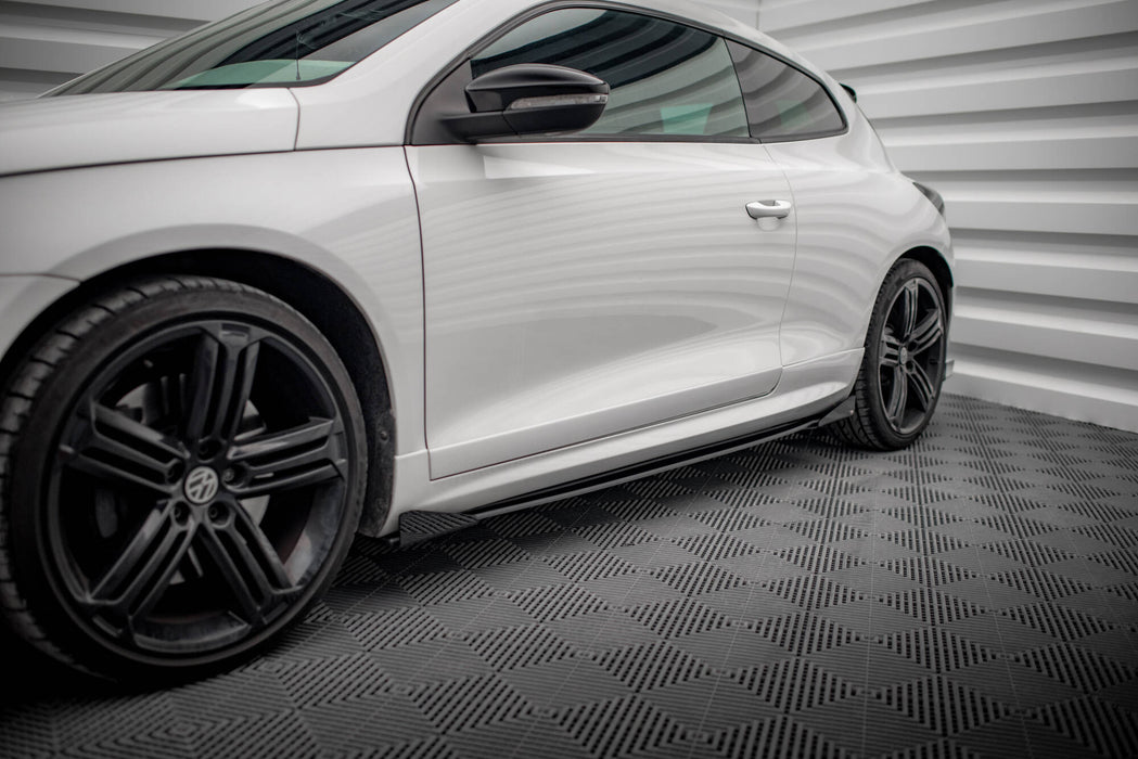 Maxton Design Street Pro Side Skirts Diffusers + Flaps Volkswagen Scirocco R Mk3
