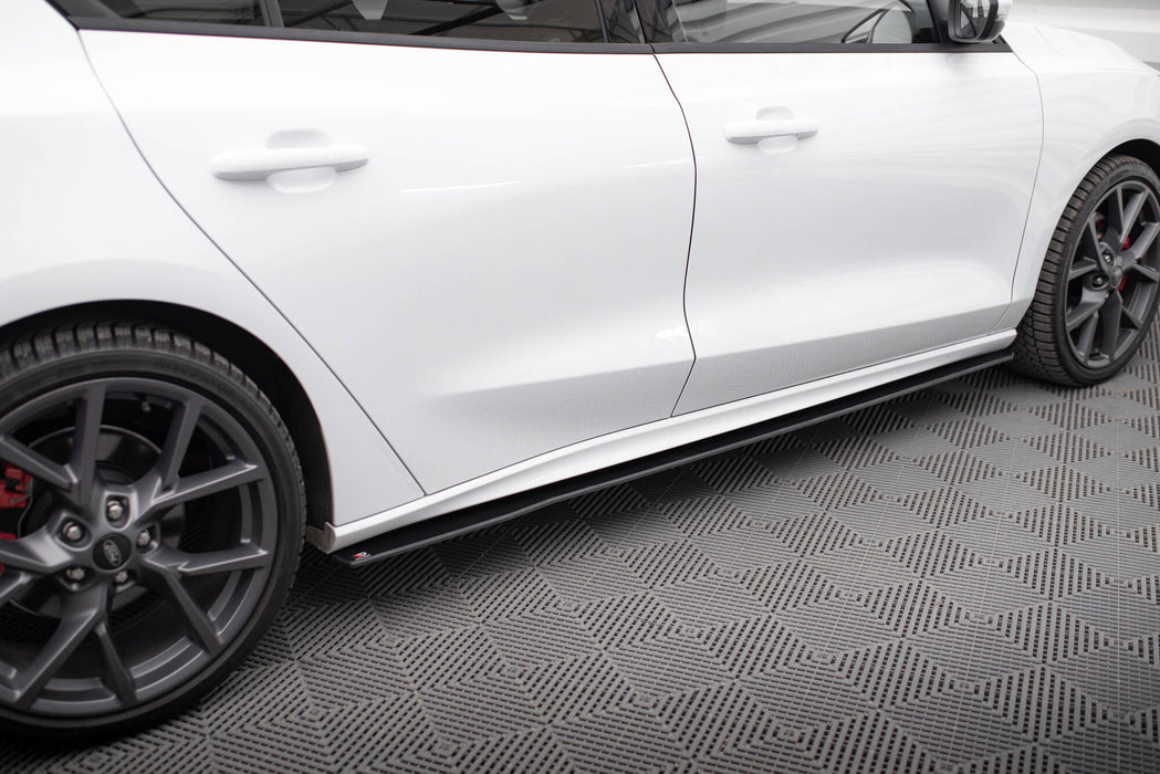 Maxton Design Street Pro Side Skirts Diffusers Ford Focus ST / ST-Line Mk4