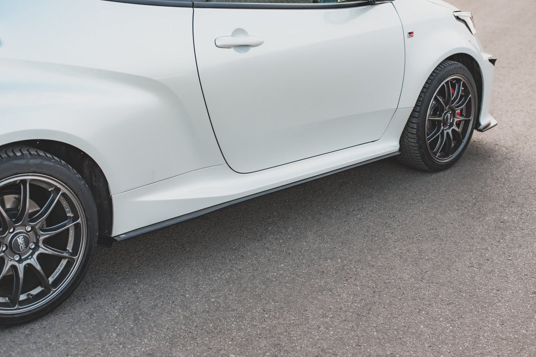 Maxton Design Street Pro Side Skirts Diffusers Toyota GR Yaris Mk4
