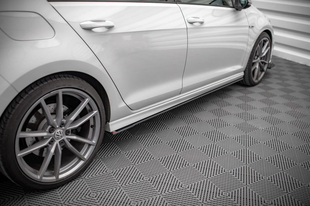 Maxton Design Street Pro Side Skirts Diffusers Volkswagen Golf R Mk7
