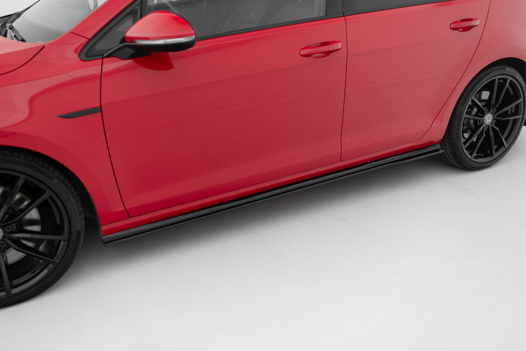 Maxton Design Street Pro Side Skirts Diffusers Volkswagen Golf R / R-Line Mk7 Facelift