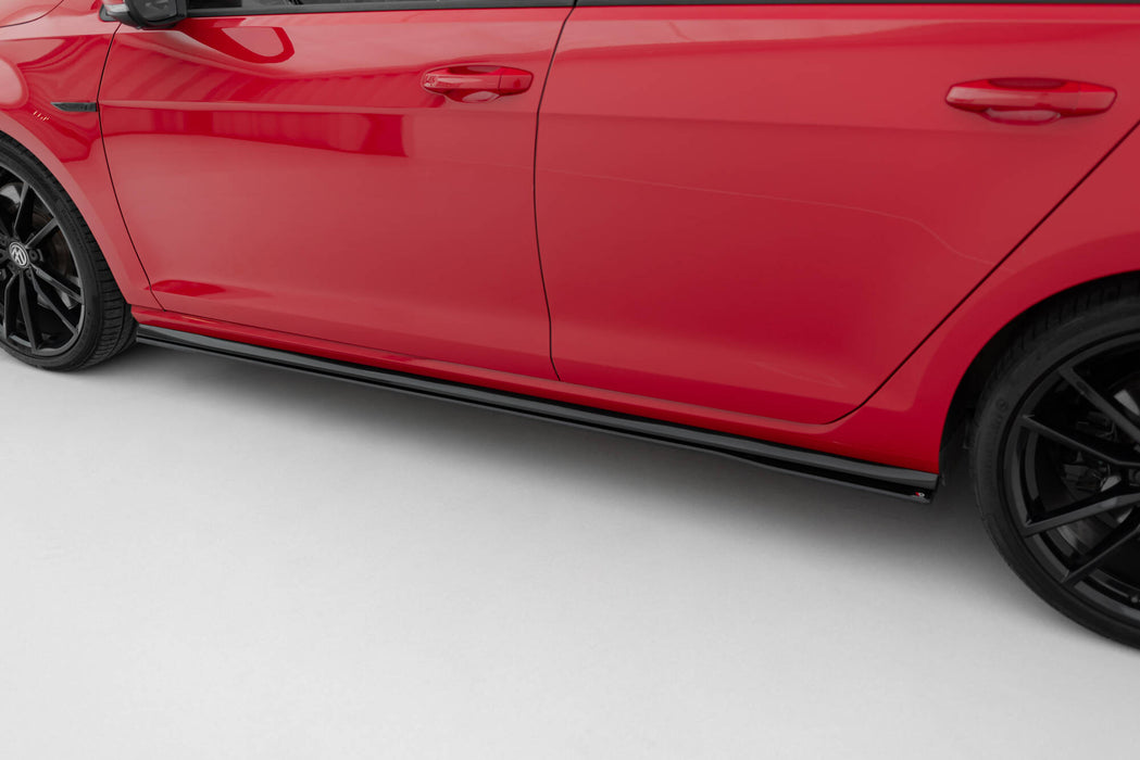Maxton Design Street Pro Side Skirts Diffusers Volkswagen Golf R / R-Line Mk7 Facelift