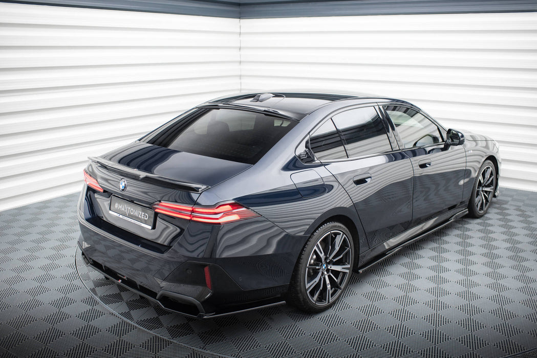 Maxton Design The extension of the rear window BMW 5 / i5 M-Pack Sedan G60 / M5 Sedan G90