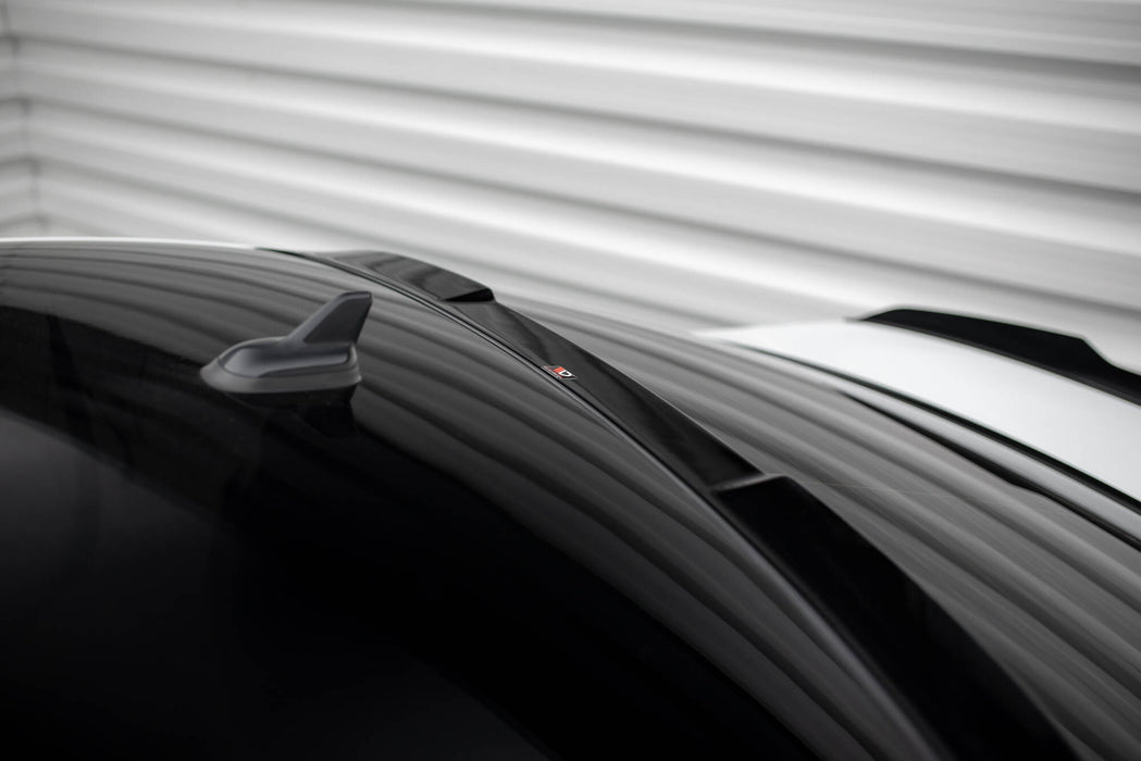 Maxton Design The extension of the rear window Volkswagen Passat GT B8 Facelift USA